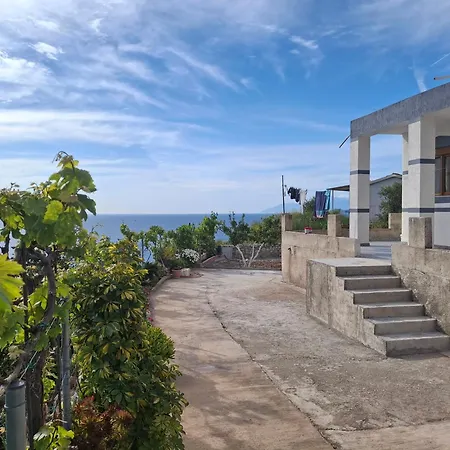 Dori Villa